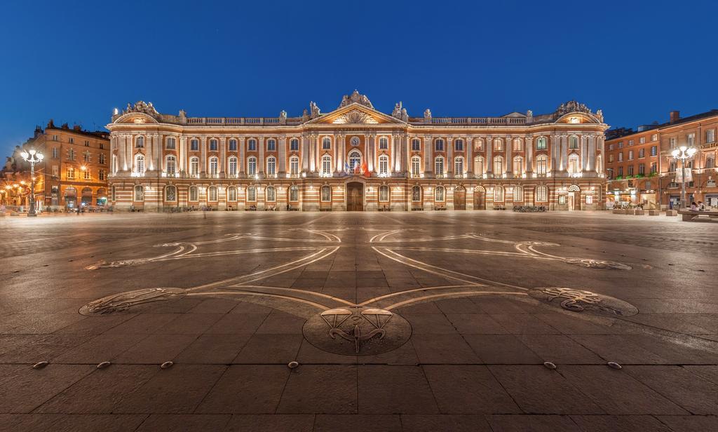 Hotel De Bordeaux Тулуза Экстерьер фото